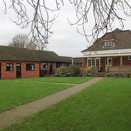 The Swan Motel, Gillingham بسلس المظهر الخارجي الصورة