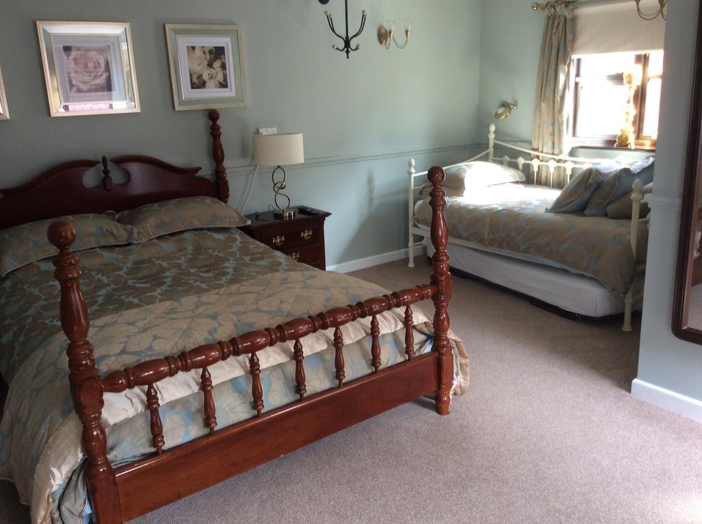 The Swan Motel, Gillingham بسلس الغرفة الصورة