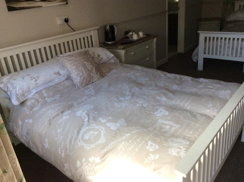 The Swan Motel, Gillingham بسلس الغرفة الصورة